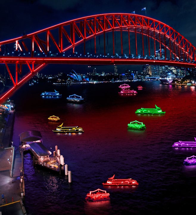 Cruise Sydney Harbour